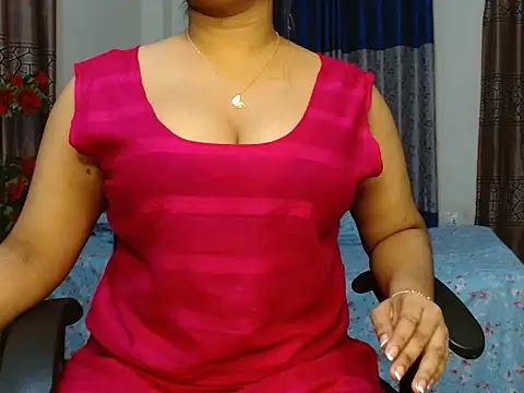 Snapshot of Unlucky-flowers chatting on November 17, 1:39 pm Unlucky-flowers online show from November 17, 1:39 pm