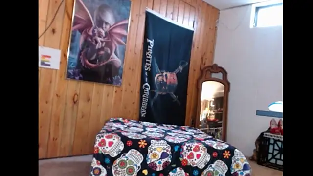 JamieBottoms online show from September 19, 1:01 pm