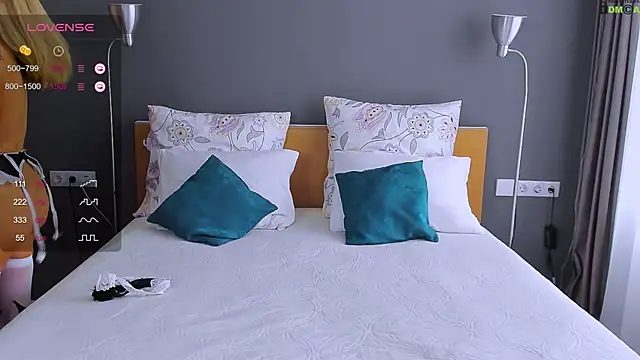 Snapshot of PannaDakota chatting on January 3, 9:04 am PannaDakota online show from January 3, 9:04 am