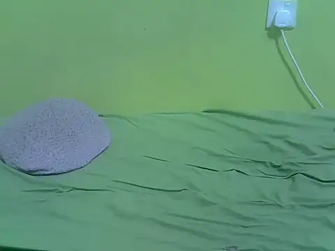 Snapshot of queendebbie chatting on October 1, 5:41 pm queendebbie online show from October 1, 5:41 pm