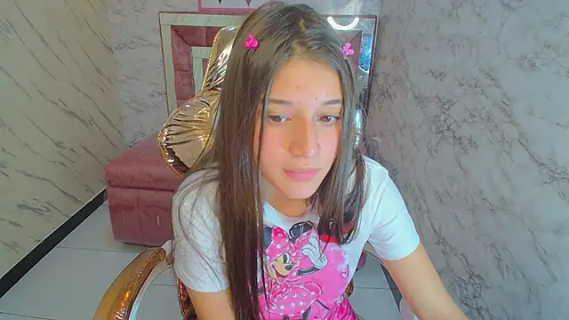 Snapshot of _Emily_v chatting on December 27, 11:42 pm Emily v online show from December 27, 11:42 pm