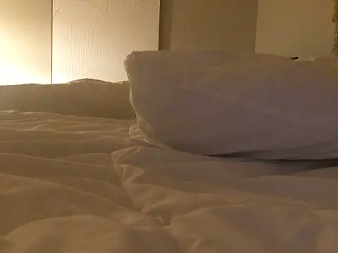 loveofbea online show from December 12, 12:44 pm