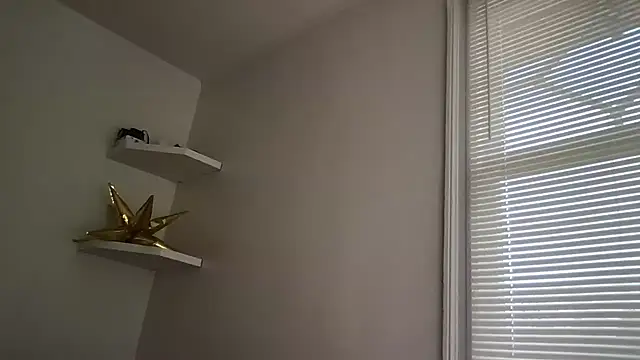 loveofbea online show from March 28, 6:40 pm