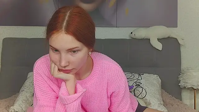 Snapshot of JudyWalkerr chatting on December 14, 1:38 pm JudyWalkerr online show from December 14, 1:38 pm