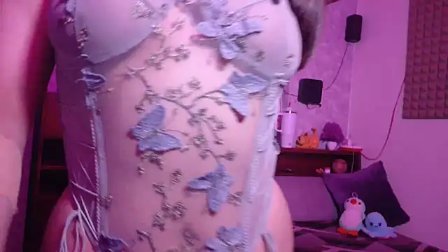 MidnightFlame online show from November 4, 8:19 pm