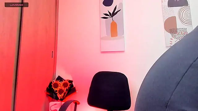 SeleneClark online show from February 20, 6:24 pm