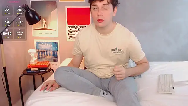 Snapshot of Elio555 chatting on October 29, 12:07 pm Elio555 online show from October 29, 12:07 pm