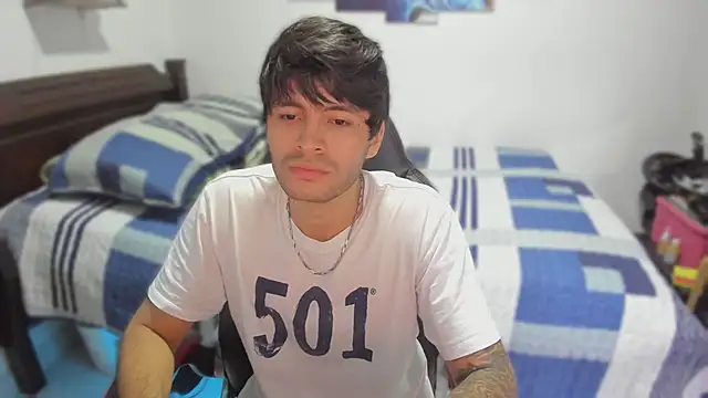 justin stark7 online show from February 7, 10:30 pm