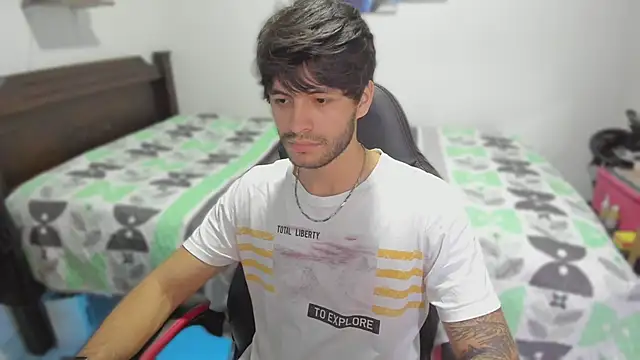 justin stark7 online show from February 14, 10:36 pm