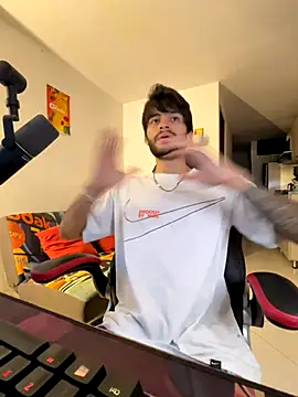 justin stark7 online show from September 9, 12:10 am