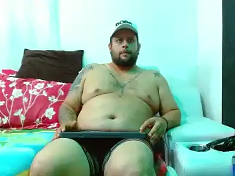 Michaell Myerss  online show from March 19, 12:59 am