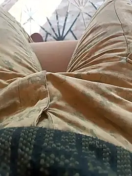 Snapshot of sokrates13 chatting on January 6, 10:57 am sokrates13 online show from January 6, 10:57 am