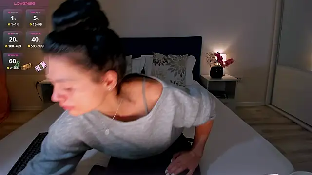 devilish angel online show from January 8, 5:43 am