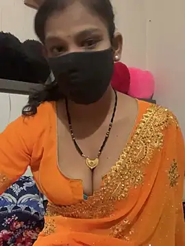 hottiess69 online show from December 13, 6:16 pm