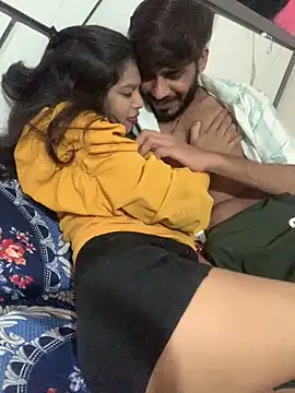 hottiess69 online show from January 31, 6:47 pm