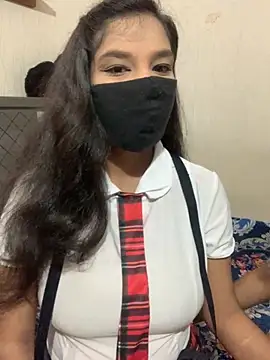 hottiess69 online show from October 27, 3:38 pm