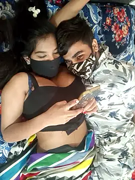 hottiess69 online show from March 20, 4:06 am