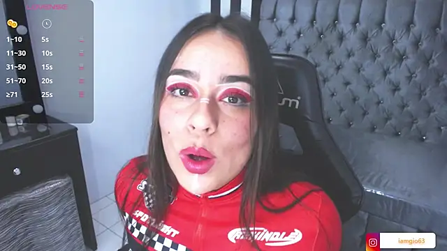 Georgina 1t online show from February 14, 12:25 pm