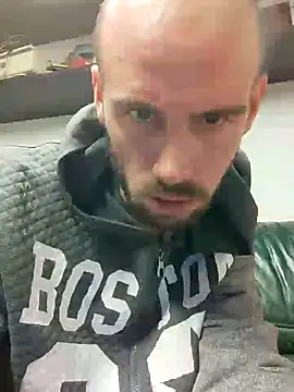 Rejtelmesest online show from December 25, 9:00 pm