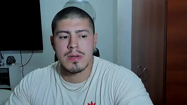 Snapshot of Baltazar_Dupont chatting on May 22, 3:46 am Baltazar Dupont online show from May 22, 3:46 am