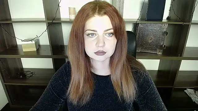 Lizzy Love online show from December 29, 12:34 pm