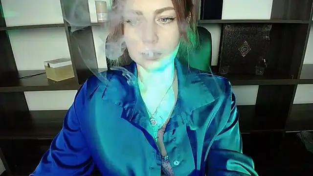 Lizzy Love online show from February 15, 2:11 pm