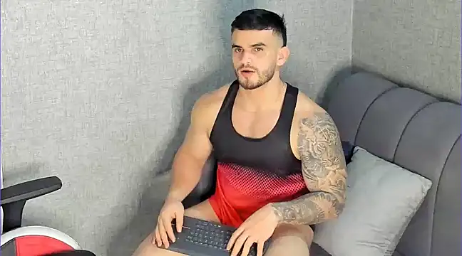 Snapshot of Ricardogo19 chatting on January 11, 6:24 am Ricardogo19 online show from January 11, 6:24 am