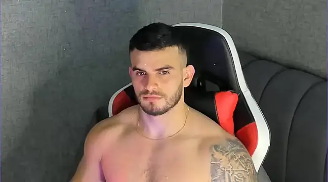 Snapshot of Ricardogo19 chatting on January 25, 10:50 pm Ricardogo19 online show from January 25, 10:50 pm