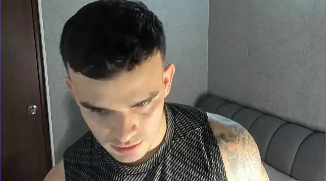 Snapshot of Ricardogo19 chatting on January 31, 11:24 pm Ricardogo19 online show from January 31, 11:24 pm