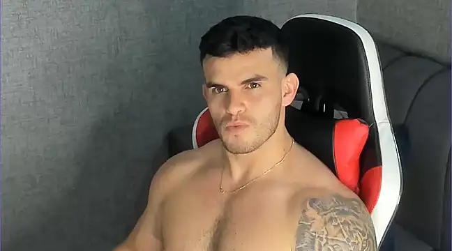 Snapshot of Ricardogo19 chatting on February 6, 11:04 pm Ricardogo19 online show from February 6, 11:04 pm