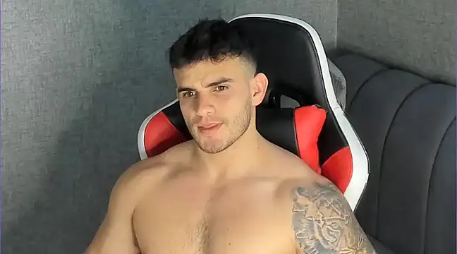 Snapshot of Ricardogo19 chatting on February 7, 4:16 am Ricardogo19 online show from February 7, 4:16 am