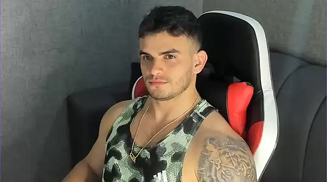 Snapshot of Ricardogo19 chatting on February 7, 11:34 pm Ricardogo19 online show from February 7, 11:34 pm