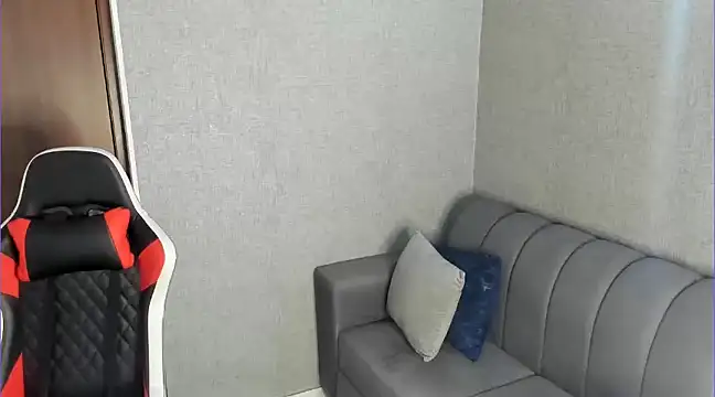 Snapshot of Ricardogo19 chatting on February 16, 10:43 pm Ricardogo19 online show from February 16, 10:43 pm