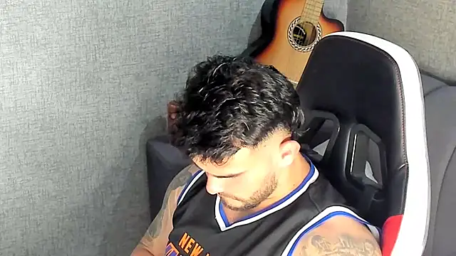 Snapshot of Ricardogo19 chatting on September 21, 5:47 pm Ricardogo19 online show from September 21, 5:47 pm