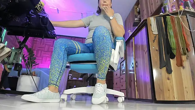 Cristina Vanegas631 online show from February 3, 7:19 pm