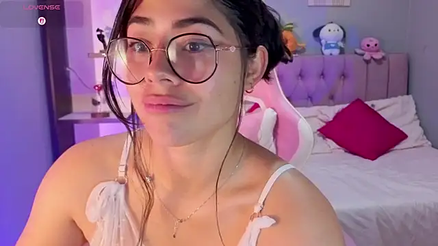 LoaLuxury online show from March 29, 3:39 am