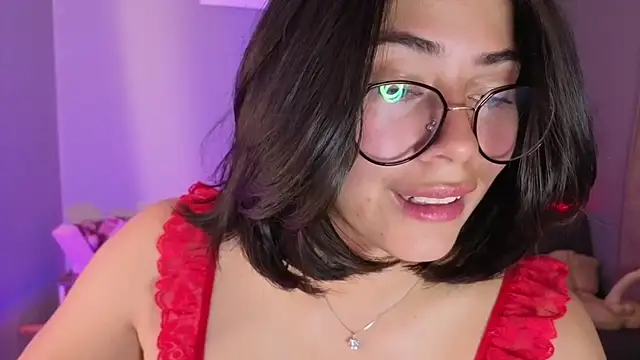 LoaLuxury online show from April 22, 5:25 pm