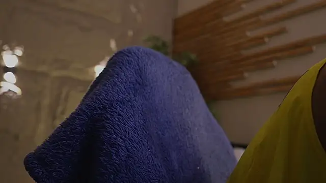 Logan Varela online show from February 4, 12:33 pm