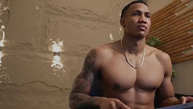 Logan Varela online show from February 12, 12:33 pm