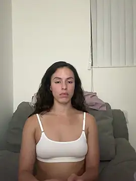 Snapshot of brookehoneynina chatting on March 20, 1:13 am brookehoneynina online show from March 20, 1:13 am