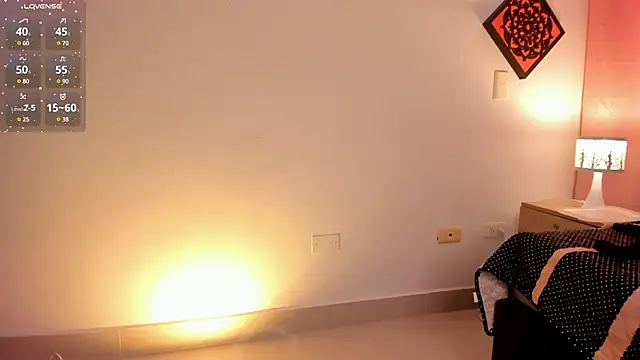 Snapshot of Agatha_Vixen chatting on March 11, 3:23 pm Agatha Vixen online show from March 11, 3:23 pm