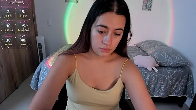 Snapshot of Agatha_Vixen chatting on November 14, 1:10 pm Agatha Vixen online show from November 14, 1:10 pm