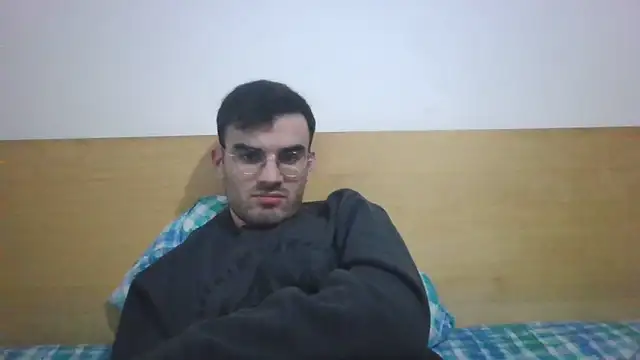 erikamavrik online show from December 2, 10:27 pm