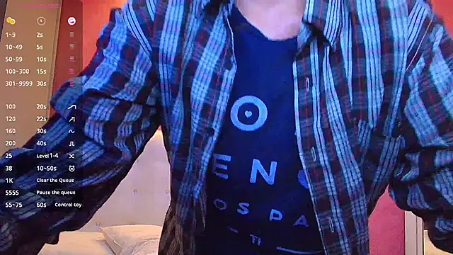 yourcuteneighbourr online show from February 21, 3:01 am