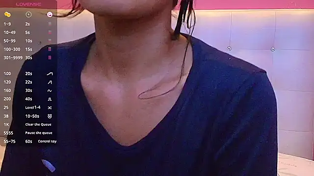 yourcuteneighbourr online show from February 21, 9:13 am