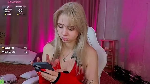 Valerie Woods online show from February 3, 2:53 am