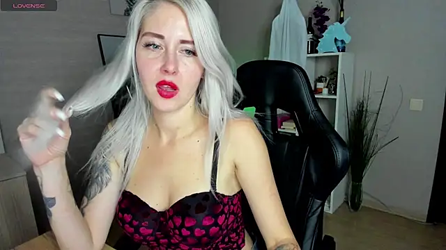 Mermaid N online show from November 8, 2:01 am