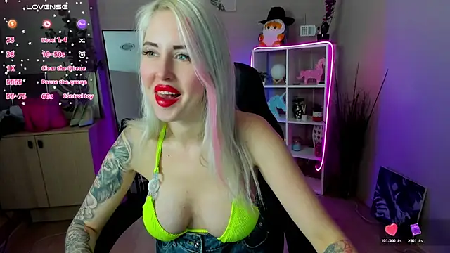 Mermaid N online show from April 22, 1:30 am