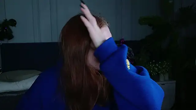 Liv Fay online show from December 27, 2:01 pm