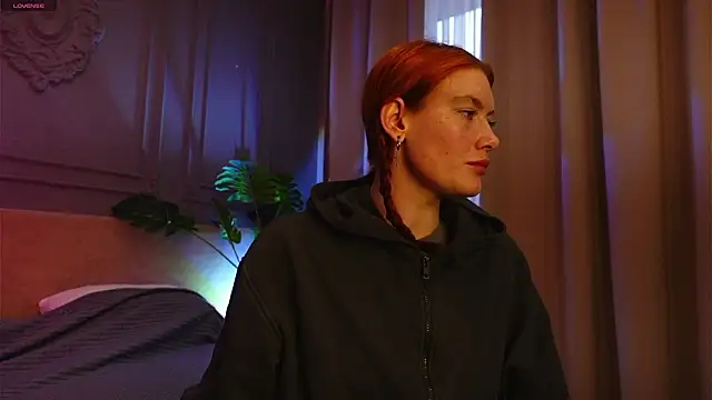 Liv Fay online show from February 18, 2:46 pm